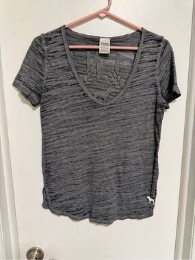 PINK Victoria's Secret Heather Gray V-Neck Short Sleeve Tee